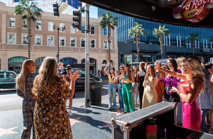 82ABB6D7-3F4C-40DA-906D-4E97A2AF82D4